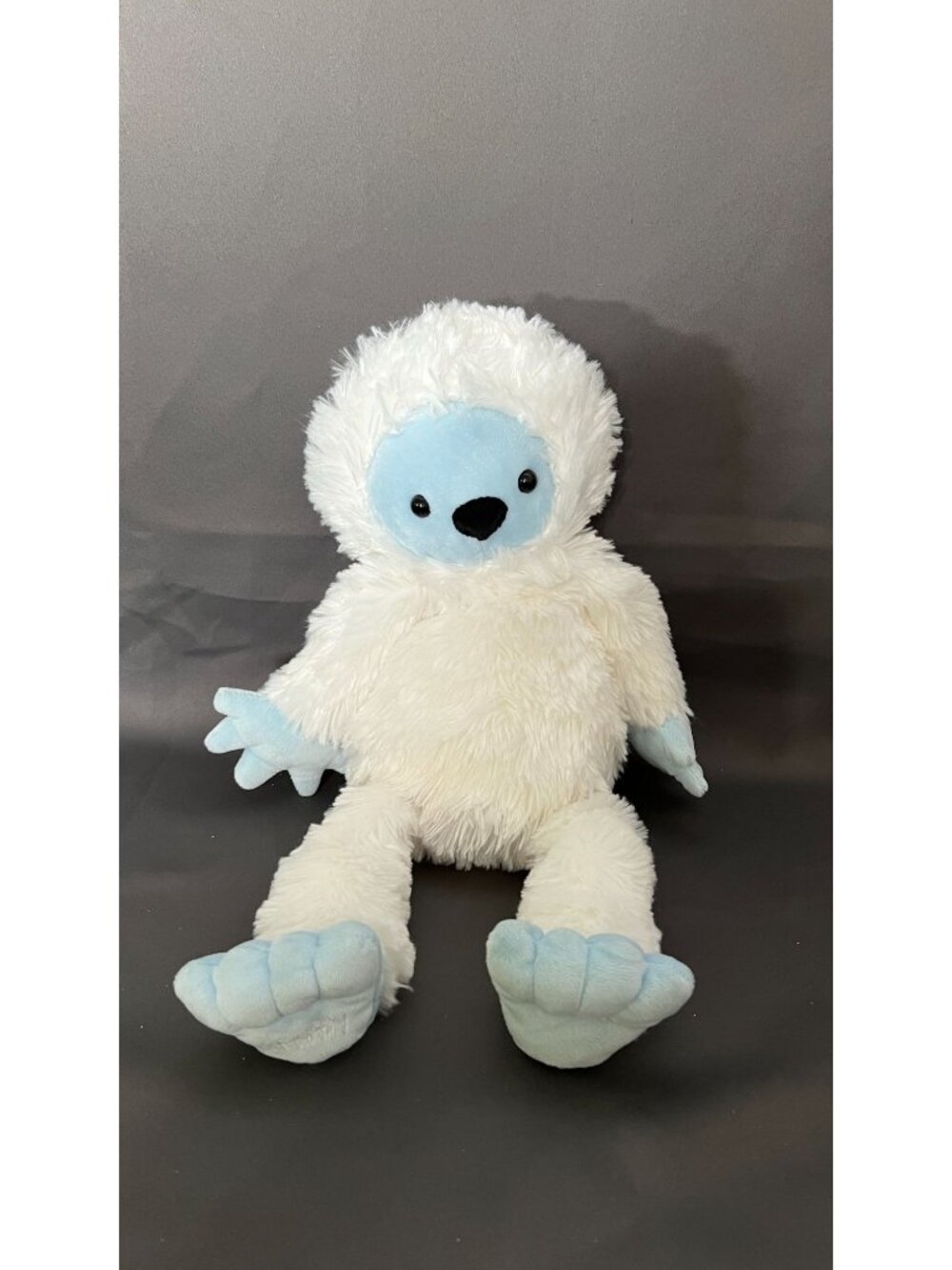 Scentsy Buddy Yeti Plush Toy With White Fur & Blue Features Soft & Cuddly Stuffe